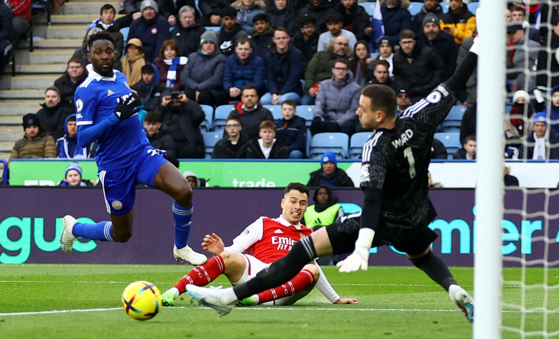 进入冠军争 进入冠军争